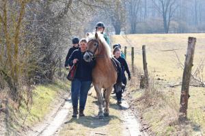 Ostereier suchen 2018, Foto Katrin Riegel